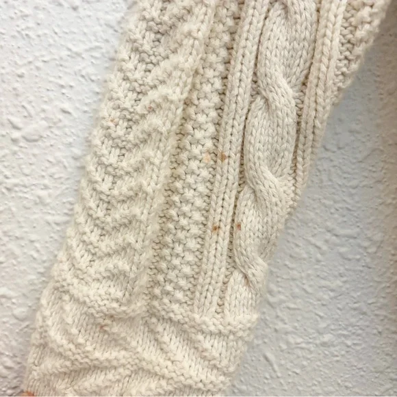 L.L. Bean Vintage Ivory Cable Knit Cardigan Sweater Cotton Size Small - Picture 8 of 12